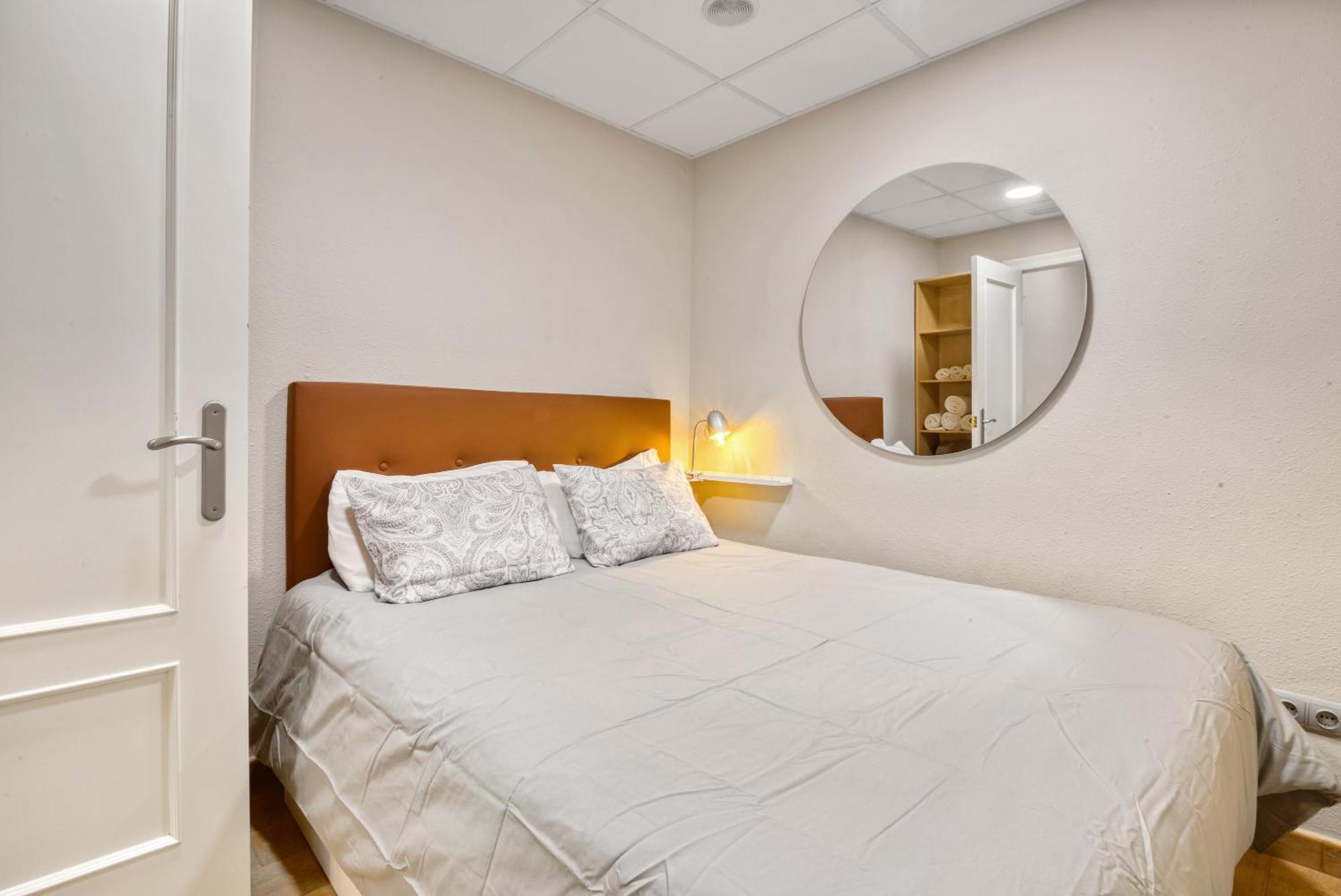 Ciencias Appartement Valencia Buitenkant foto